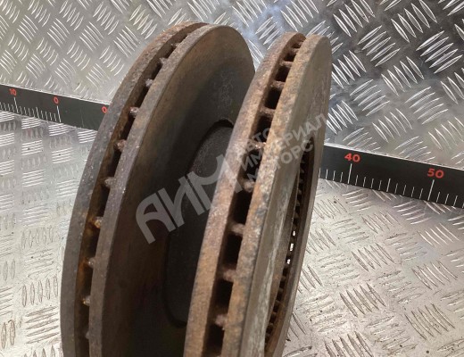 Диск тормозной передний Volkswagen Passat B5 (3B) 1996-2000  Volkswagen Passat Passat B5 (3B) 1996-2000