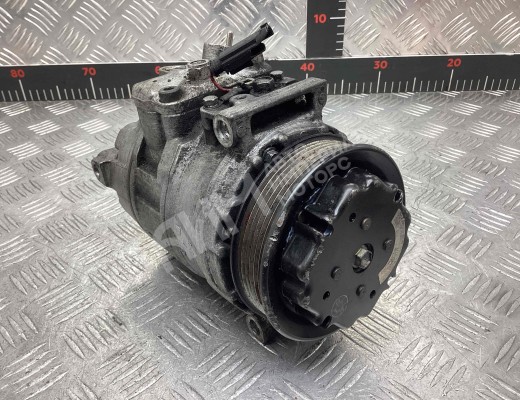 Компрессор кондиционера Mercedes C (W203) 2000-2004  Mercedes C C (W203) 2000-2004
