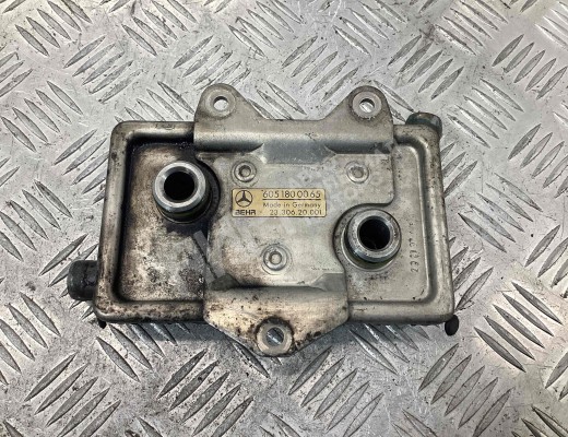 Теплообменник масляного фильтра Mercedes Vito I (W638) 1996-2003  Mercedes Vito Vito I (W638) 1996-2003