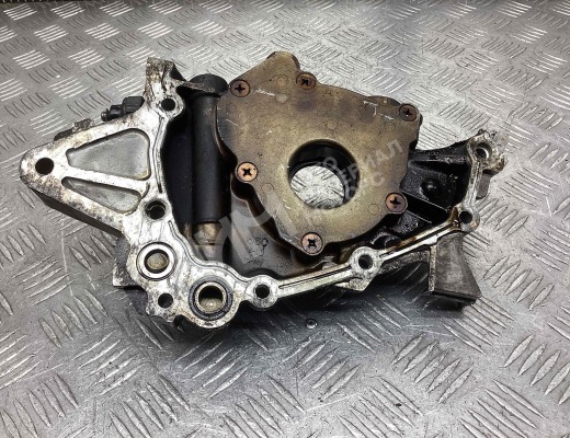 Насос масляный Mitsubishi Carisma (DA) 1995-2004  Mitsubishi Carisma Carisma (DA) 1995-2004
