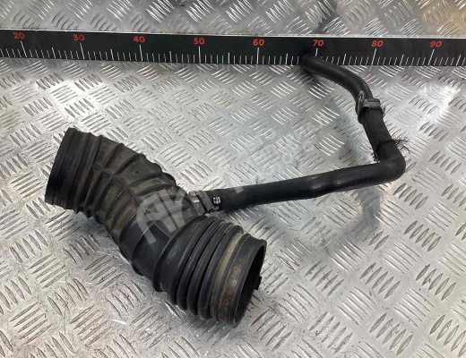 Патрубок воздушного фильтра Iveco Daily IV 2006-2011  Iveco Daily Daily IV 2006-2011