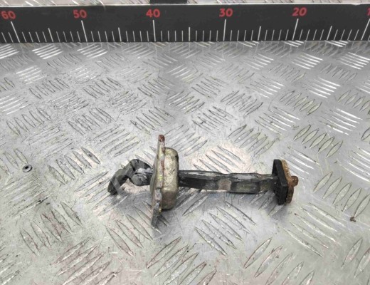 Ограничитель открывания двери задней Hyundai Terracan (HP) 2001-2007  Hyundai Terracan Terracan (HP) 2001-2007