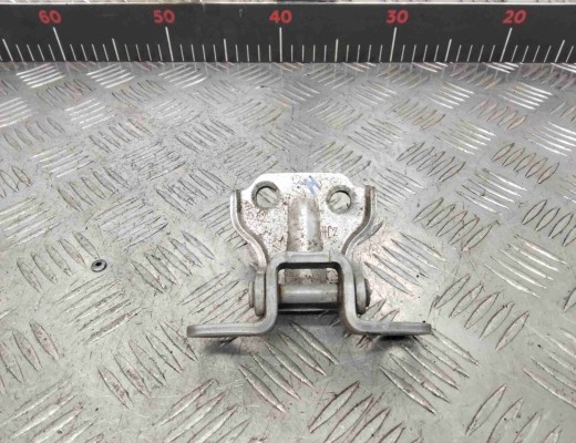 Петля двери задней правой Hyundai Terracan (HP) 2001-2007  Hyundai Terracan Terracan (HP) 2001-2007