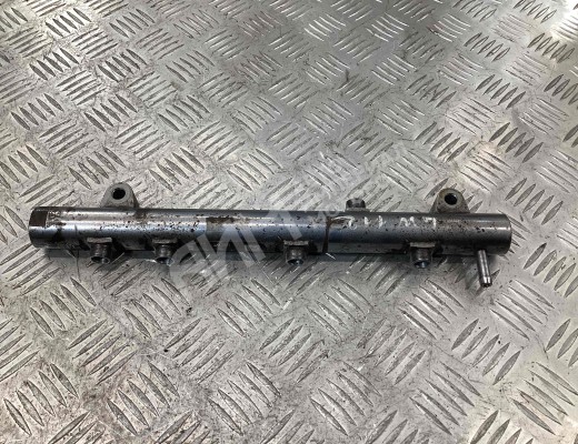 Топливная рампа Iveco Daily IV 2006-2011  Iveco Daily Daily IV 2006-2011