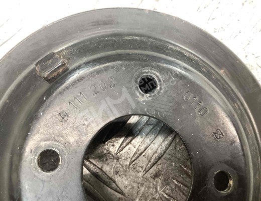 Шкив помпы Mercedes C (W202) 1993-1997  Mercedes C C (W202) 1993-1997