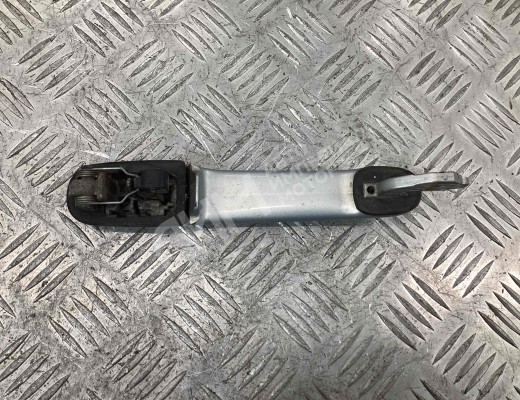 Ручка наружная передняя правая Seat Alhambra I (7M) 2000-2010 рестайлинг  Seat Alhambra Alhambra I (7M) 2000-2010 рестайлинг