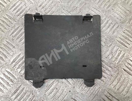 Крышка подкрылка сервисная Opel Astra H 2007-2010 рестайлинг  Opel Astra Astra H 2007-2010 рестайлинг