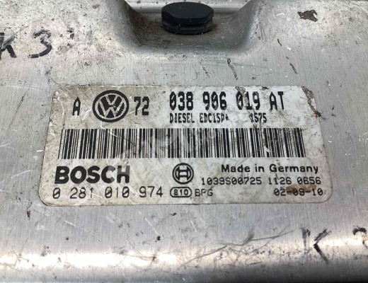 Блок управления двигателем Volkswagen Golf IV (1J) 1997-2004  Volkswagen Golf Golf IV (1J) 1997-2004
