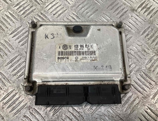Блок управления двигателем Volkswagen Golf IV (1J) 1997-2004  Volkswagen Golf Golf IV (1J) 1997-2004