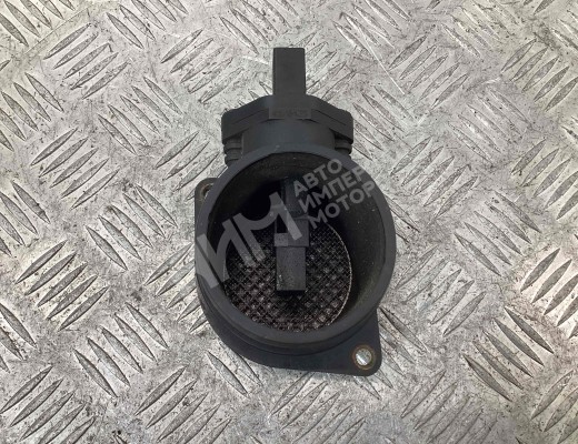 Расходомер воздуха Audi A3 I (8L) 2000-2003 рестайлинг  Audi A3 A3 I (8L) 2000-2003 рестайлинг