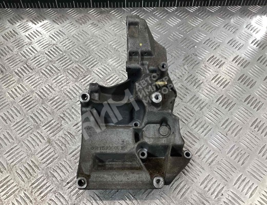 Кронштейн гидроусилителя Mercedes C (W202) 1993-1997  Mercedes C C (W202) 1993-1997