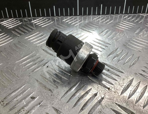 Датчик давления пневмосистемы Renault Kerax 1997-2013  Renault Kerax Kerax 1997-2013