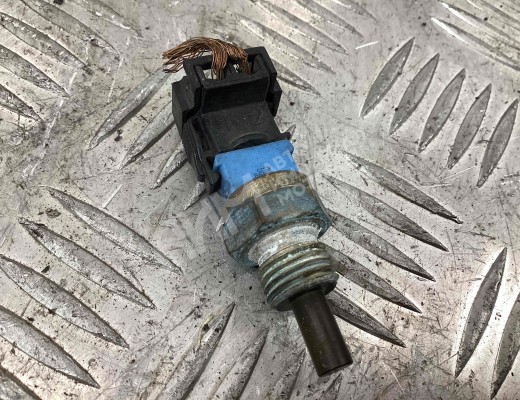 Датчик температуры охлаждающей жидкости Mercedes C (W202) 1993-1997  Mercedes C C (W202) 1993-1997