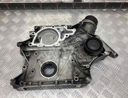 Крышка двигателя передняя Mercedes C (W203) 2000-2004  Mercedes C C (W203) 2000-2004