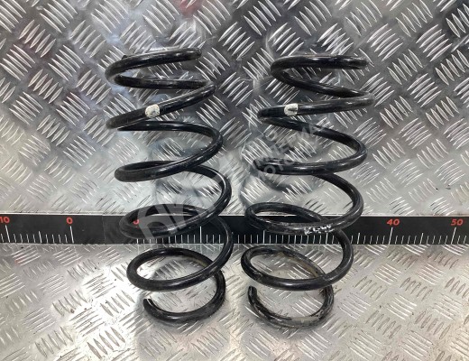 Пружина передняя Opel Astra H 2004-2007  Opel Astra Astra H 2004-2007