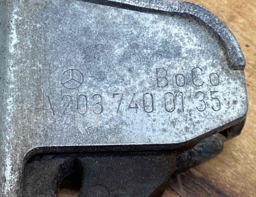 Замок багажника Mercedes C (W203) 2000-2004  Mercedes C C (W203) 2000-2004