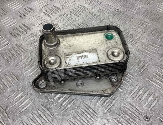 Теплообменник масляного фильтра Mercedes C (W203) 2000-2004  Mercedes C C (W203) 2000-2004