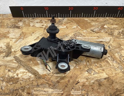 Моторчик заднего стеклоочистителя (дворника) Audi A6 C5 (4B) 1997-2001  Audi A6 A6 C5 (4B) 1997-2001