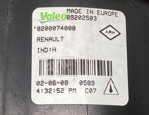 Фара противотуманная правая Dacia Logan I (LS/KS) 2004-2012  Dacia Logan Logan I (LS/KS) 2004-2012