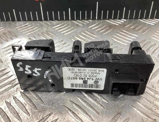 Блок управления стеклоподъемниками Volkswagen Golf IV (1J) 1997-2004  Volkswagen Golf Golf IV (1J) 1997-2004