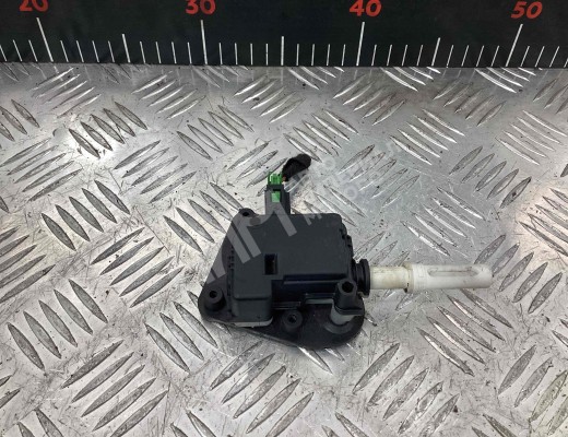 Активатор замка багажника Audi A6 C5 (4B) 2001-2004 рестайлинг  Audi A6 A6 C5 (4B) 2001-2004 рестайлинг