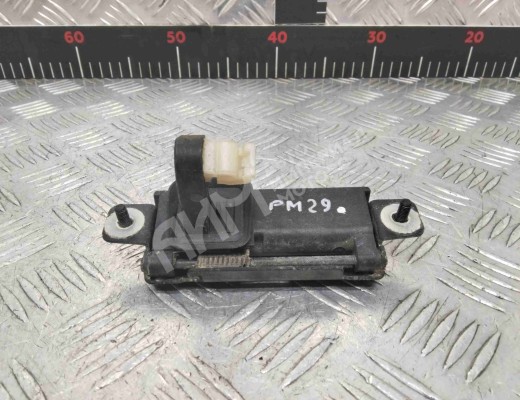 Ручка открывания багажника Mazda 6 I (GG) 2002-2005  Mazda 6 6 I (GG) 2002-2005