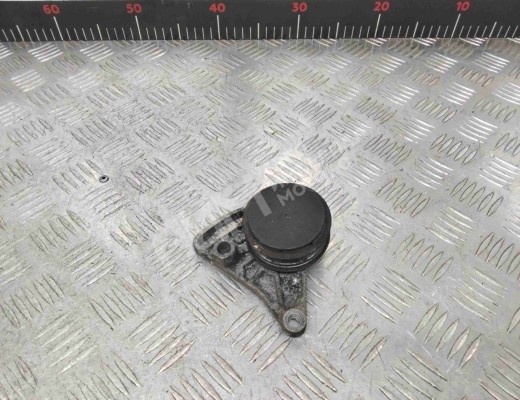 Натяжитель ремня компрессора кондиционера Audi A4 B5 (8D) 1994-1999  Audi A4 A4 B5 (8D) 1994-1999