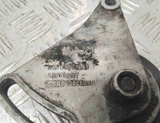 Натяжитель ремня компрессора кондиционера Volkswagen Passat B5 (3B) 1996-2000  Volkswagen Passat Passat B5 (3B) 1996-2000