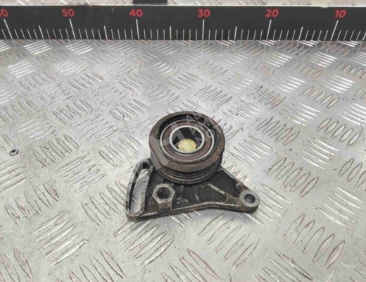 Натяжитель ремня компрессора кондиционера Volkswagen Passat B5 (3B) 1996-2000  Volkswagen Passat Passat B5 (3B) 1996-2000