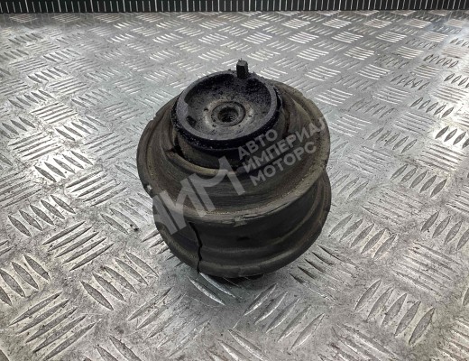 Подушка крепления двигателя Mercedes C (W202) 1993-1997  Mercedes C C (W202) 1993-1997