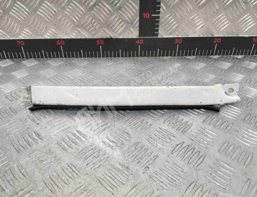 Ус под фару правый Audi 100 C4 (4A) 1990-1995  Audi 100 100 C4 (4A) 1990-1995