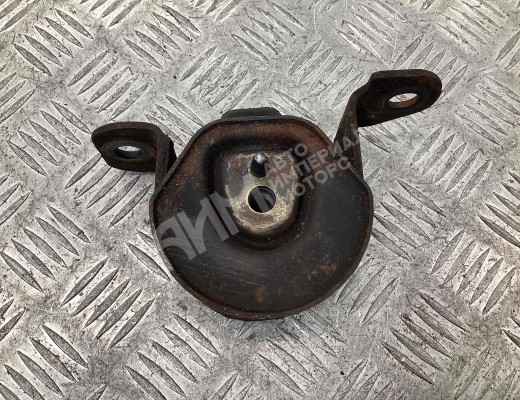 Подушка крепления двигателя Saab 900 II 1993-1998  Saab 900 900 II 1993-1998