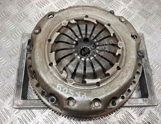 Маховик Opel Combo C 2004-2011 рестайлинг  Opel Combo Combo C 2004-2011 рестайлинг