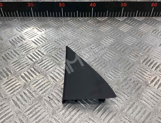 Накладка на зеркало правое Kia Sportage II (JE) 2004-2008  Kia Sportage Sportage II (JE) 2004-2008