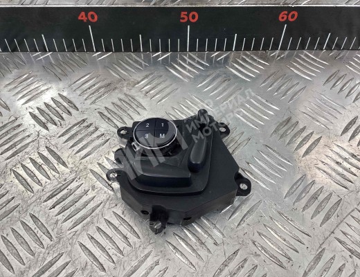 Блок управления сиденьем Mercedes E (W211) 2002-2006  Mercedes E E (W211) 2002-2006