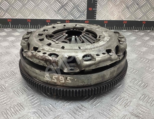 Маховик Mercedes C (W203) 2000-2004  Mercedes C C (W203) 2000-2004