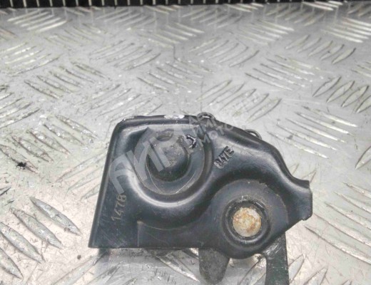 Замок двери сдвижной Chrysler Voyager III (GS) 1995-2001  Chrysler Voyager Voyager III (GS) 1995-2001