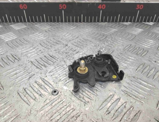 Замок двери сдвижной Chrysler Voyager III (GS) 1995-2001  Chrysler Voyager Voyager III (GS) 1995-2001