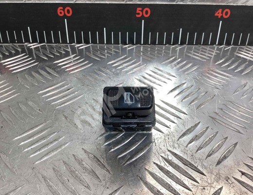 Кнопка центрального замка Kia Carnival I (GQ) 1998-2006  Kia Carnival Carnival I (GQ) 1998-2006