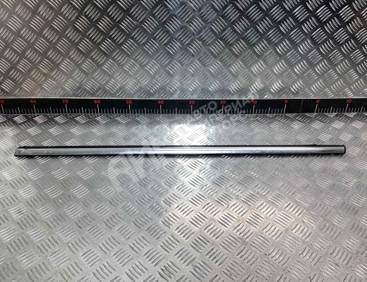 Молдинг стекла двери передней левой наружный Opel Vectra C 2002-2005  Opel Vectra Vectra C 2002-2005