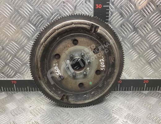 Маховик Volkswagen Passat B5 (3B) 1996-2000  Volkswagen Passat Passat B5 (3B) 1996-2000