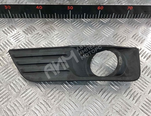 Рамка фары противотуманной левой Ford Focus II 2005-2008  Ford Focus Focus II 2005-2008
