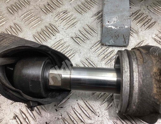 Рулевая рейка Mercedes C (W203) 2000-2004  Mercedes C C (W203) 2000-2004