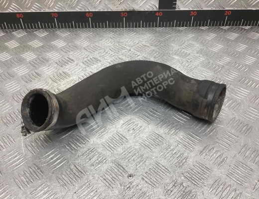 Патрубок интеркулера Mercedes Vito II (W639) 2003-2010  Mercedes Vito Vito II (W639) 2003-2010