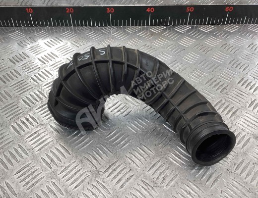 Патрубок интеркулера Volvo V70 II (SW) 2000-2008  Volvo V70 V70 II (SW) 2000-2008