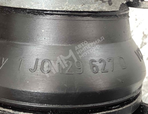 Патрубок турбины Volkswagen Golf IV (1J) 1997-2004  Volkswagen Golf Golf IV (1J) 1997-2004