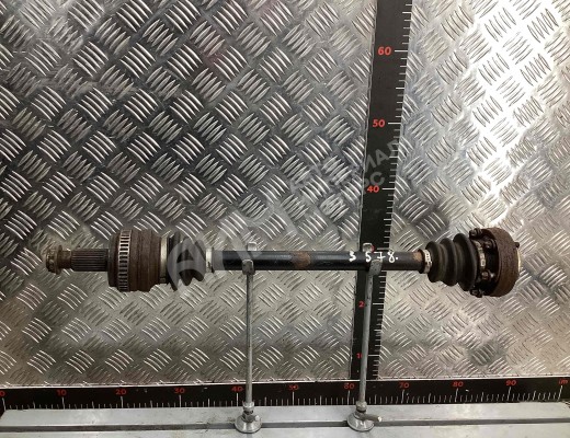 Полуось задняя (приводной вал, ШРУС) BMW 1-Series (E81/82/87/88) 2007-2013 рестайлинг  BMW 1-Series 1-Series (E81/82/87/88) 2007-2013 рестайлинг