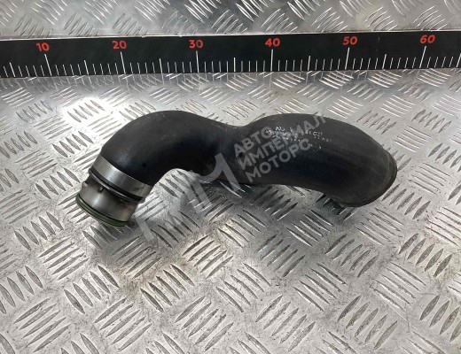 Патрубок интеркулера Audi A4 B6 (8EC, 8E5) 2000-2004  Audi A4 A4 B6 (8EC, 8E5) 2000-2004