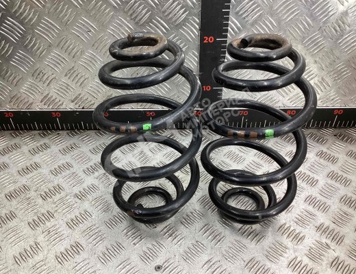 Пружина задняя Volkswagen Passat B5+ (3B) 2000-2005 рестайлинг  Volkswagen Passat Passat B5+ (3B) 2000-2005 рестайлинг