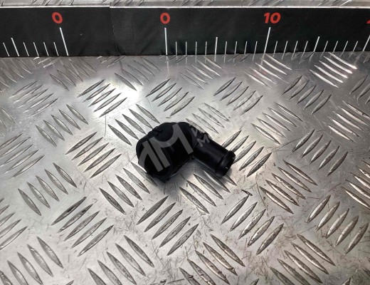 Фланец (тройник) системы охлаждения Volkswagen Golf V (1K) 2004-2009  Volkswagen Golf Golf V (1K) 2004-2009